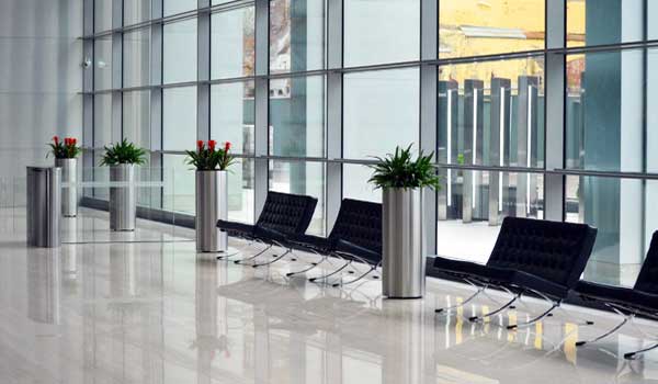 Професионални услуги за одржување на хигиена во деловен и станбен простор